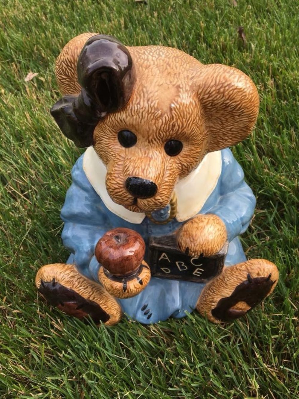 Boyd’s Ceramic School Bear Cookie Jar in Blue with Chalkboard (collectible)